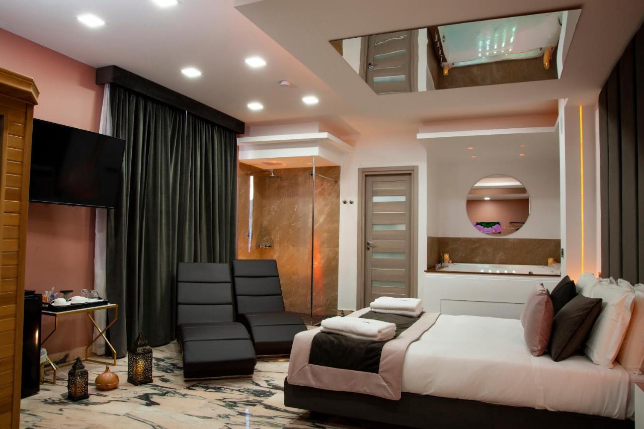 Hotel Ibisco Suites & Relax Pozzuoli Ngoại thất bức ảnh