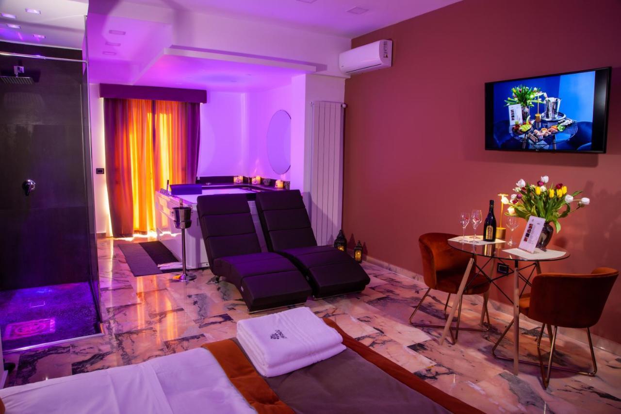 Hotel Ibisco Suites & Relax Pozzuoli Ngoại thất bức ảnh