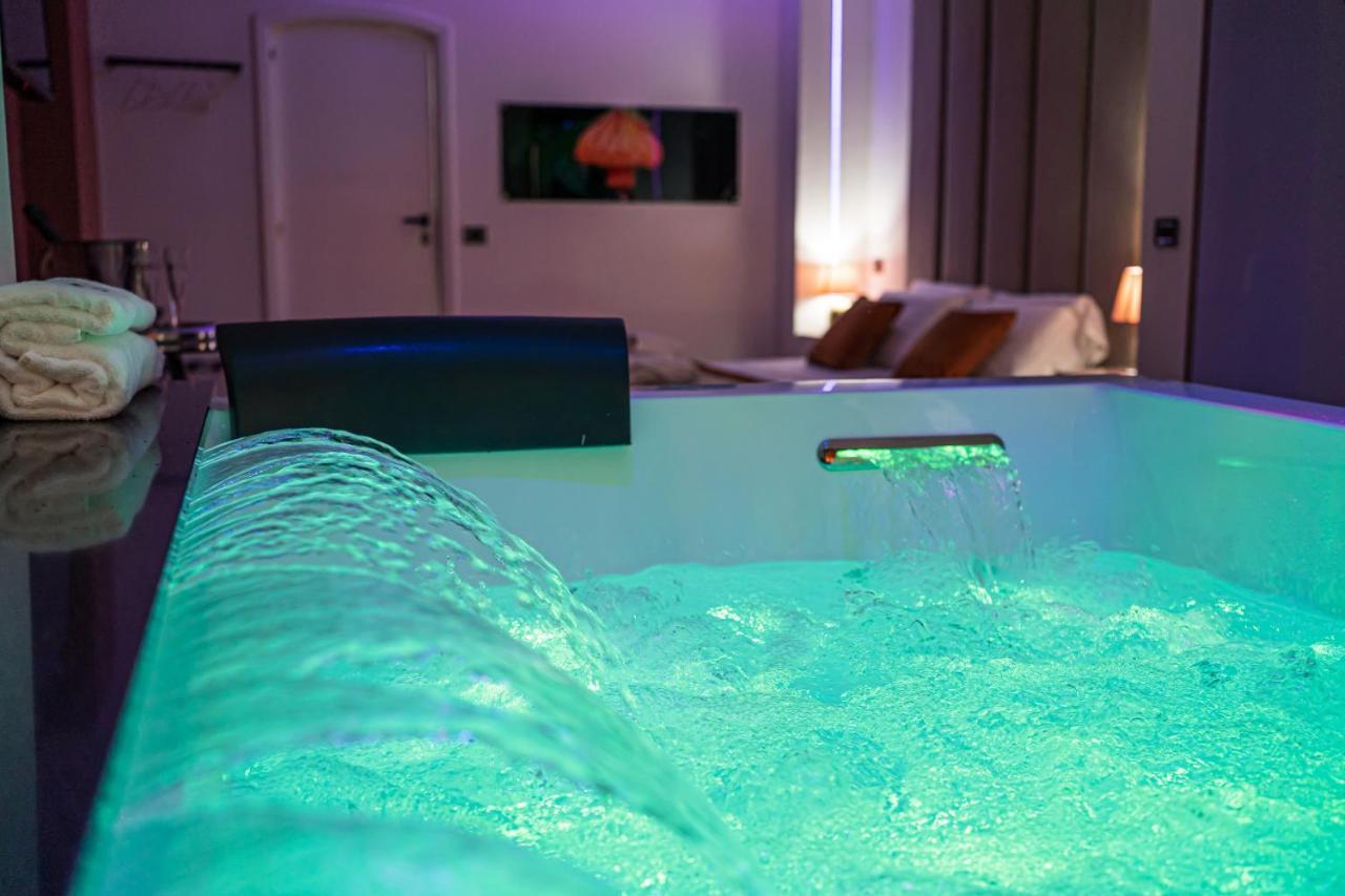 Hotel Ibisco Suites & Relax Pozzuoli Ngoại thất bức ảnh